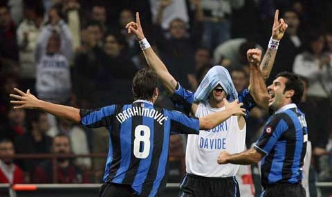  米兰德比争议红牌，VAR判定引发热议  