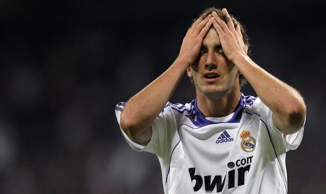  意甲金靴争夺白热化四大射手差距缩小  