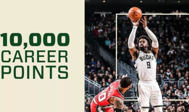  字母哥达成生涯第60次双十数据  