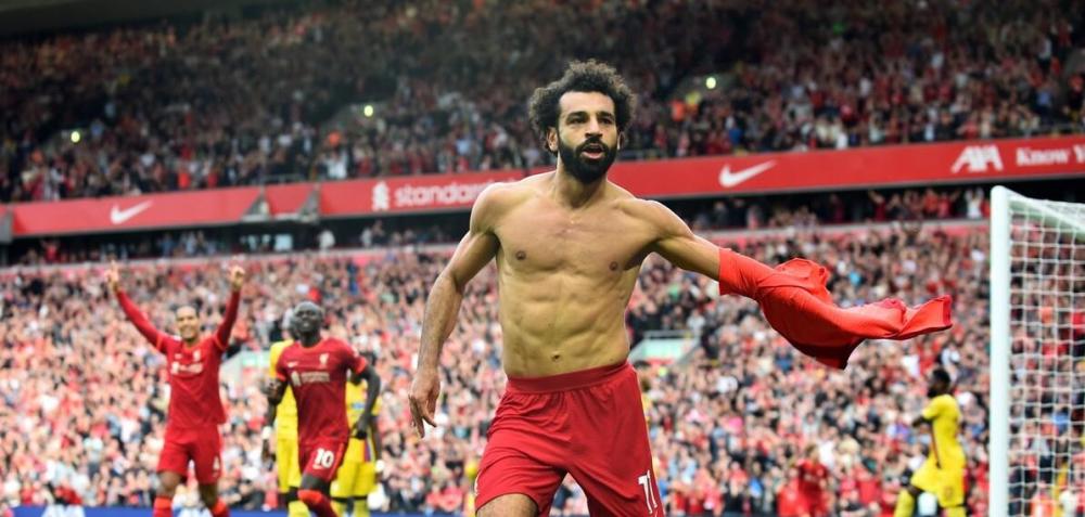  水晶宫定位球战术奏效，两度头槌破门擒谢菲联